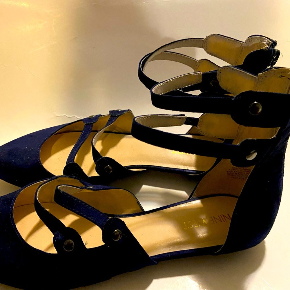Nine West Navy Blue Flat Suede Size 10